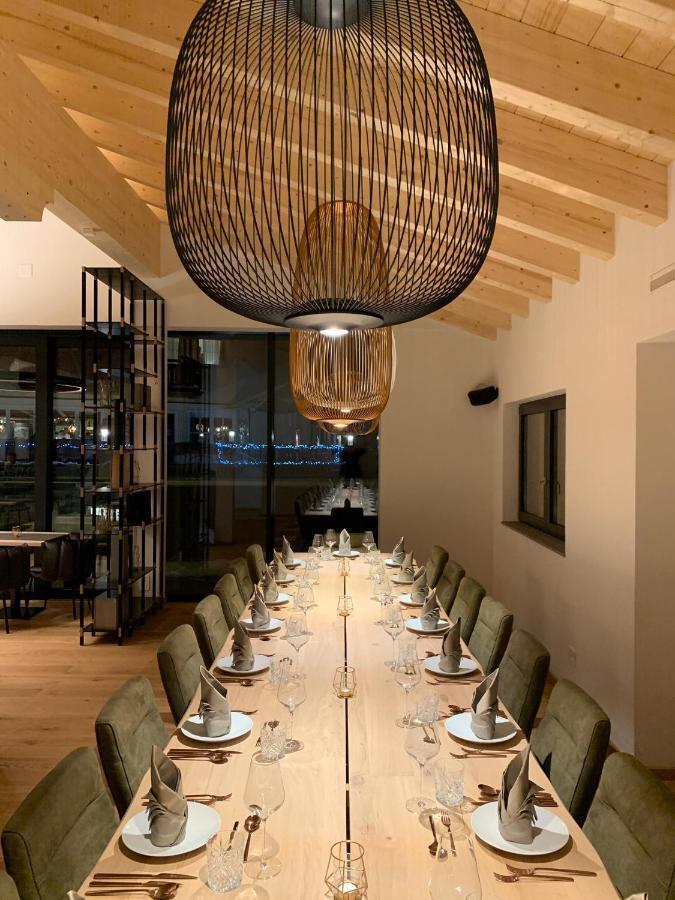 Alpchalet Bellevue Hotel ซัมเนาน์ ภายนอก รูปภาพ