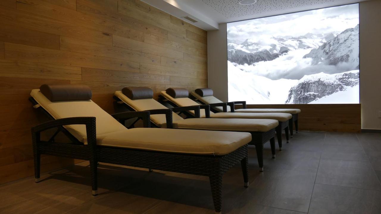 Alpchalet Bellevue Hotel ซัมเนาน์ ภายนอก รูปภาพ